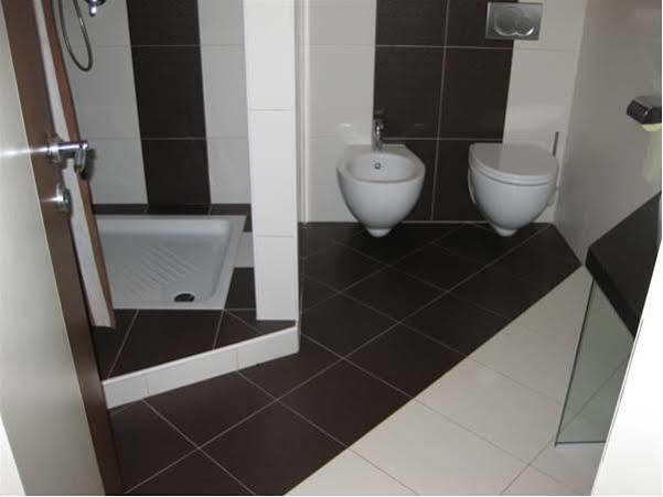Bed And Breakfast Kolo Adults Only Bužinija Buitenkant foto