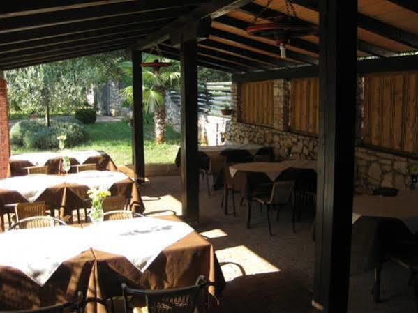 Bed And Breakfast Kolo Adults Only Bužinija Buitenkant foto